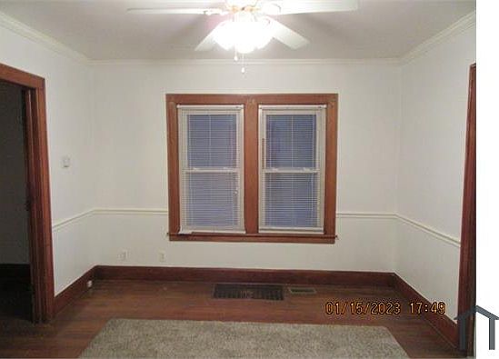 4th image of 26009 McDonald St