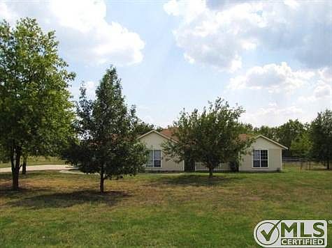 1st image of 4715 Dell Dr