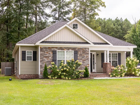 704 Par Dr, Nashville, NC 27856