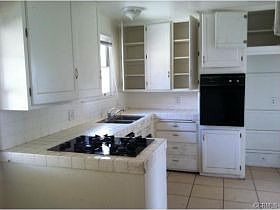 3rd image of 2594 Spruce St