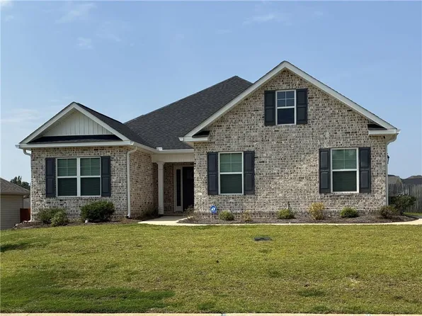 231 Creek Ridge Dr, Warner Robins, GA 31088