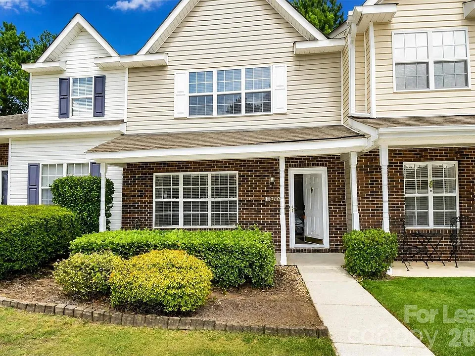 15469 Asterwind Ct