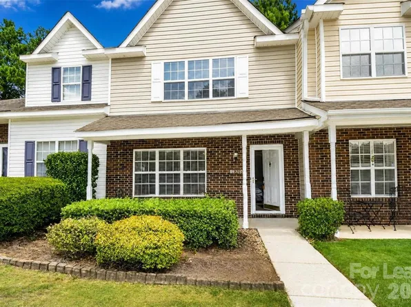 15469 Asterwind Ct, Charlotte, NC 28277