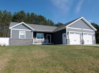 5063 S Colonial Dr, Traverse City, MI 49685