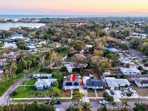 312 46th Ave S, Saint Petersburg, FL 33705