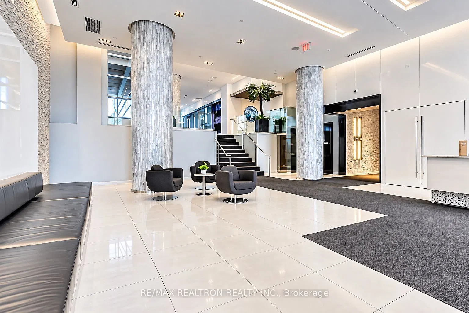 2 bed, $2,350 — Photo 3