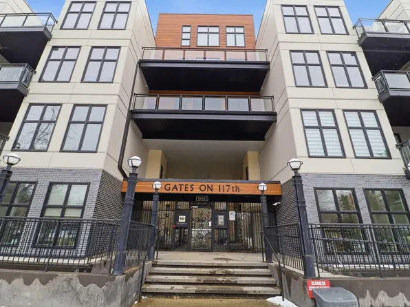 10531 117th St NW #330, Edmonton, AB T5H 0A8