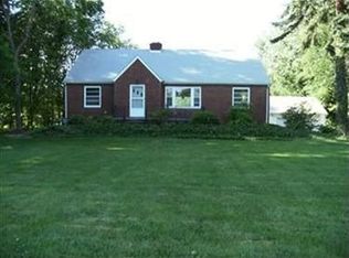 7701 Mary Ln, Mentor, OH 44060