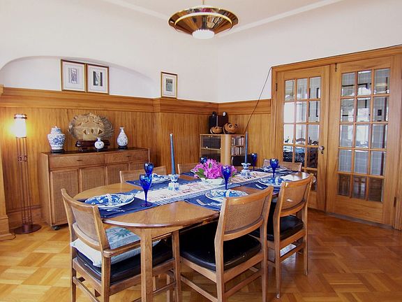 Dining Rm