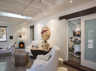 576 1/2 Camino Del Monte Sol, Santa Fe, NM 87505