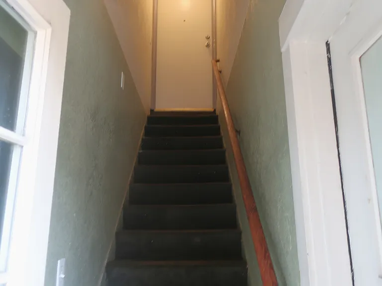 4 Viewdale St #1/2 — Photo 1