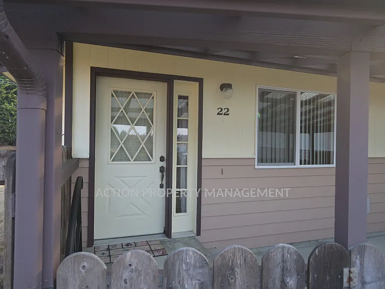 22 Anchor Cove Ln — Photo 3