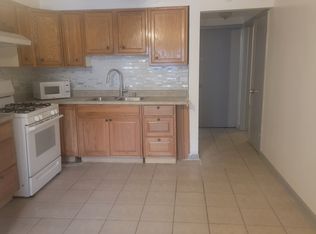 228 Callan Ave #G, Evanston, IL 60202