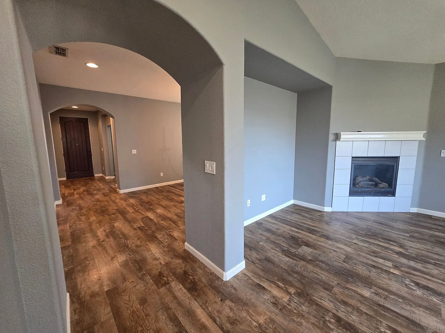 Home For Rent — Photo 4