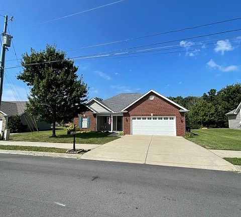 4th image of 113 Tulip Terrace Dr