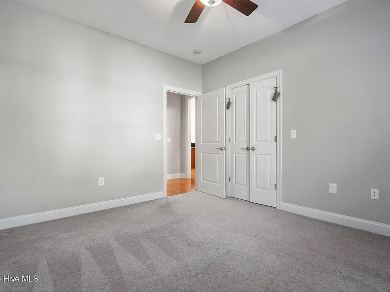 7 Elk Ridge Ln — Photo 6