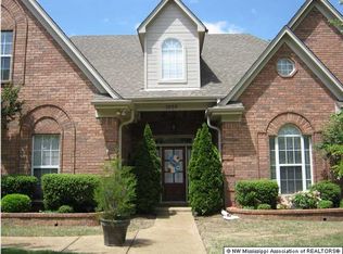 1939 Carlee Dr, Hernando, MS 38632