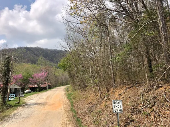 Raven Rock Rd, Ararat, VA 24053