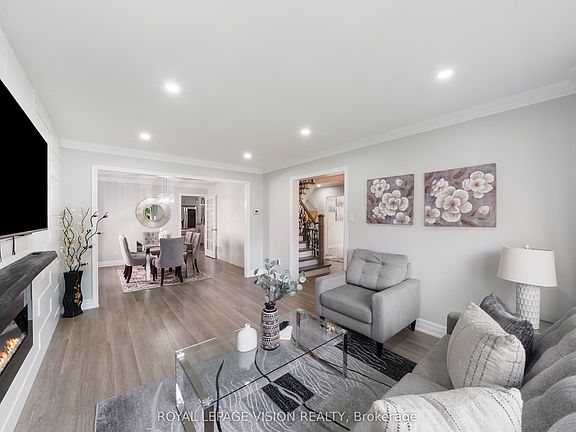 5th image of 5 Anson Ave
