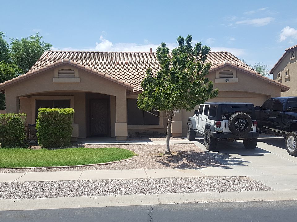2nd image of 21155 E Calle De Flores