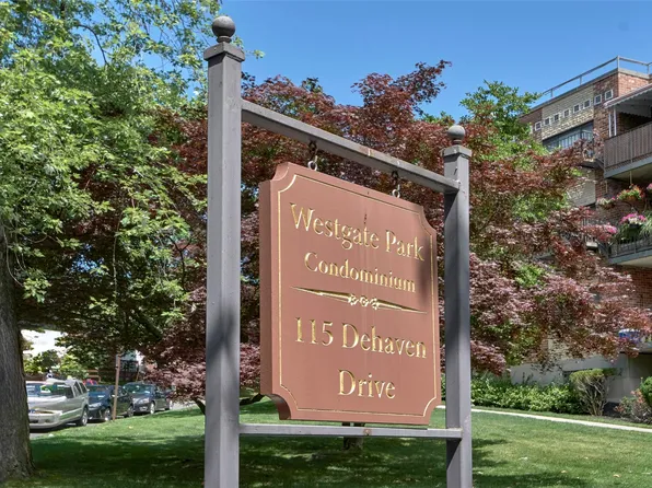 115 Dehaven Drive #214, Yonkers, NY 10703