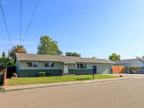 2nd image of 874 Lambaren Ave