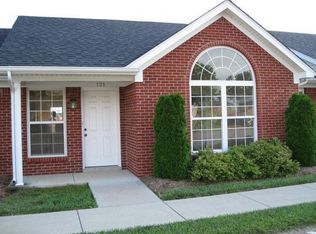 121 Woodlake Ct, Mt Washington, KY