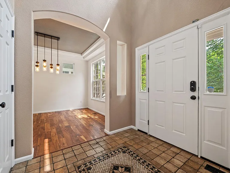 4440 W 63rd Pl — Photo 3
