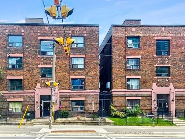 433 Sherbourne Street-Warrington Apartments, 433 Sherbourne St, Toronto, ON M4X 1K5