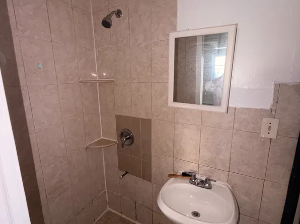 933 W Side Ave #1A, Jersey City, NJ 07306
