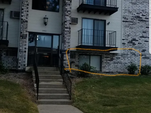 5910 16th St #4G, Racine, WI 53406