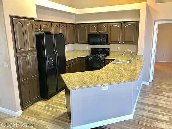 3rd image of 8308 Green Clover Ave
