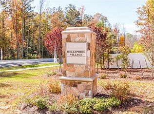 4112 Hiddenwell Ln, Chester, VA 23831