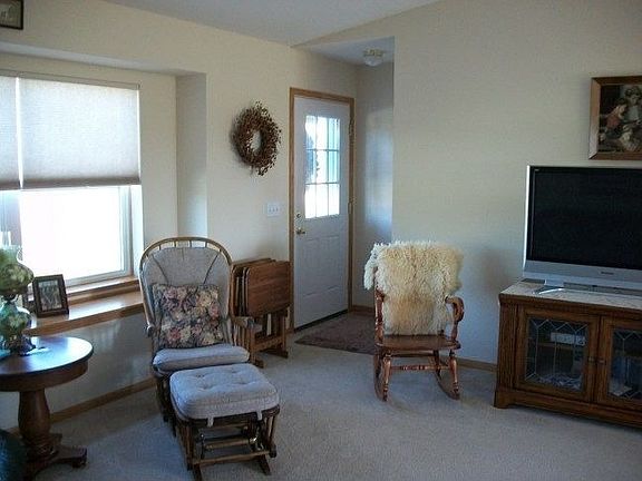 5th image of W7329 White Oak Run