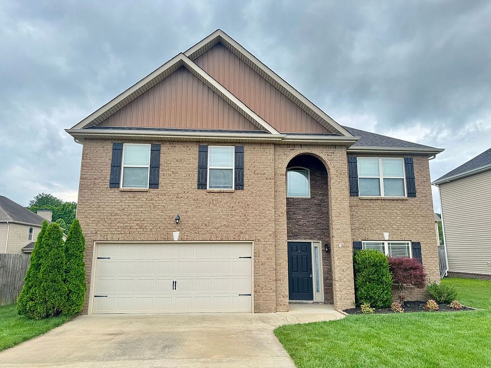 1st image of 796 Cornish Way