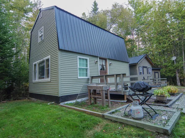441 N North Dexter Road, Sangerville, ME 04479