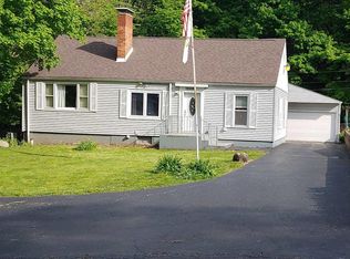 1528 E Terrace View Ln, Peoria Heights, IL 61616