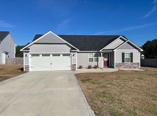 113 Sparrows Point Ln, Jacksonville, NC 28540