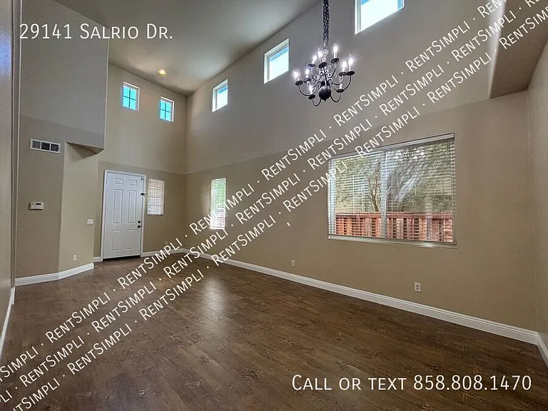 29141 Salrio Dr — Photo 7