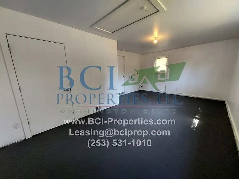 8811 Forest Ave SW — Photo 15