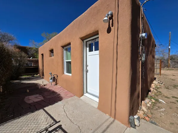 739 Montez Pl, Santa Fe, NM 87501