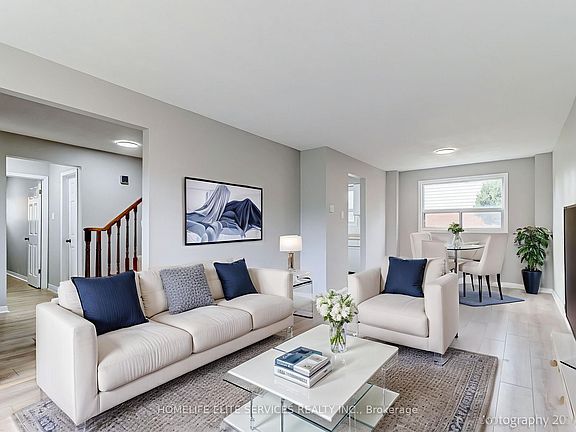 3rd image of 1938 Glengrove Rd