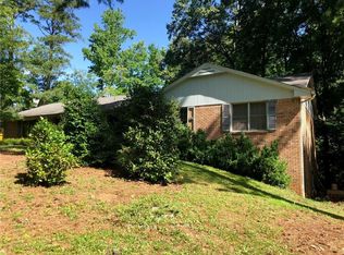 285 Cox Rd, Roswell, GA 30075