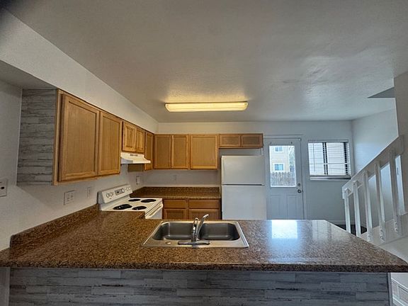 5th image of 4779 Live Oak Dr