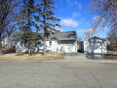 105 Pine St S, Sauk Centre, MN, 56378