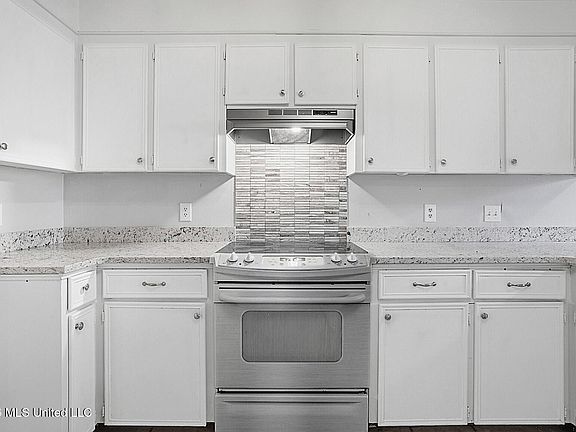 5th image of 156 Blackmon Rd