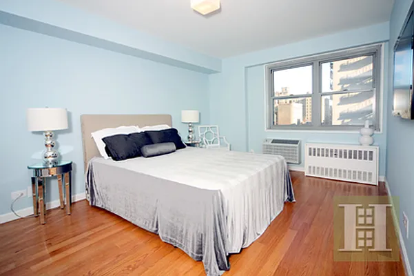 Sold by Halstead Real Estate | media 15