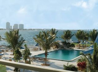 909 Lake Shore Dr APT 205, Lake Park, FL 33403