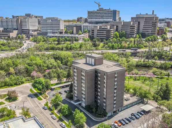 1050 Wall St APT 7, Ann Arbor, MI 48105