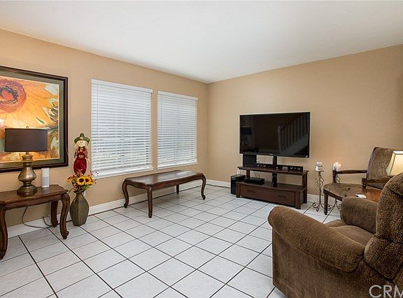 3rd image of 1344 N San Diego Ave #29